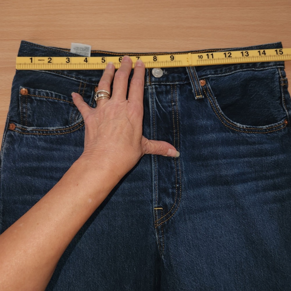 Levi's Premium Ribcage Straight Ankle Jeans Dark Wash Women's Size 30 - Picture 5 of 11